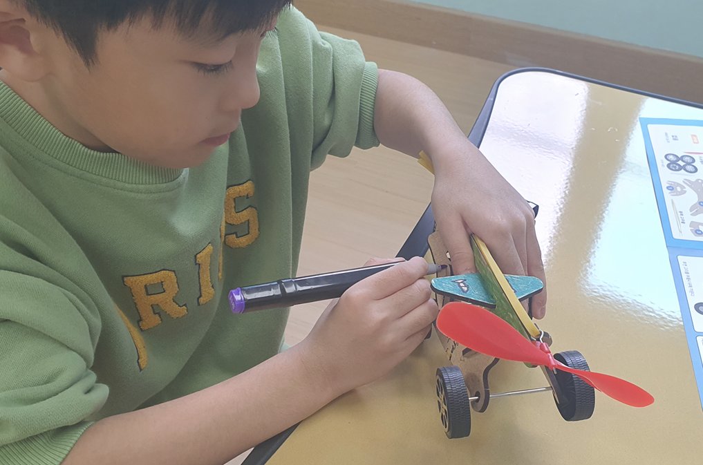 피지컬 AI 융합 교구 제작 활동